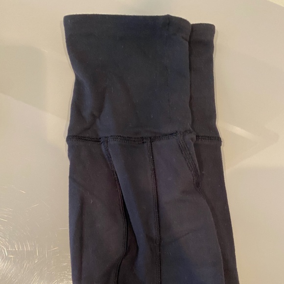 LULULEMON running pants cuff on bottom - Picture 2 of 6